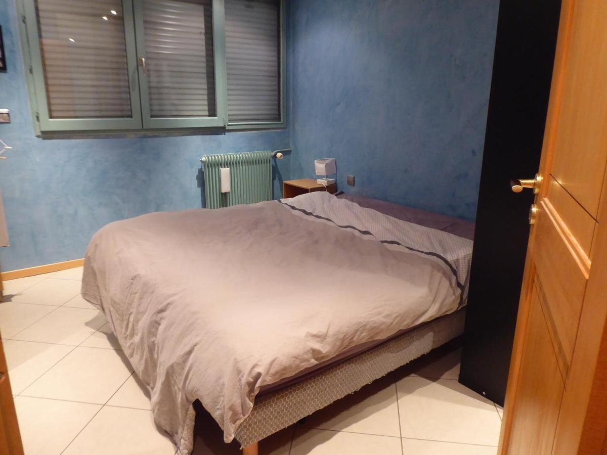 Chambre Dans Un Appartement Annecy Gare-Centre Екстер'єр фото
